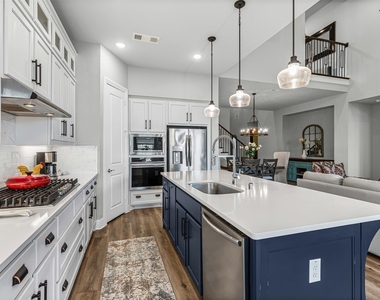 1501 Misty Pasture Way - Photo Thumbnail 25