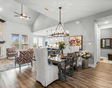 1501 Misty Pasture Way - Photo Thumbnail 20