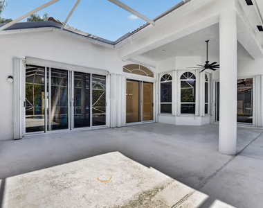 10031 Lexington Estates Boulevard - Photo Thumbnail 57