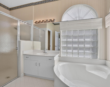 10031 Lexington Estates Boulevard - Photo Thumbnail 27