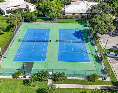 10031 Lexington Estates Boulevard - Photo Thumbnail 50