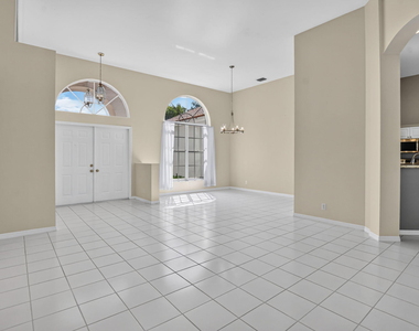 10031 Lexington Estates Boulevard - Photo Thumbnail 17