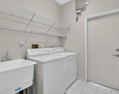 10031 Lexington Estates Boulevard - Photo Thumbnail 42