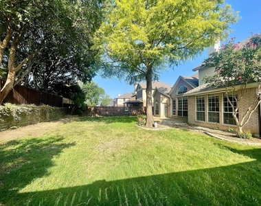 8813 Arbor Creek Lane - Photo Thumbnail 35