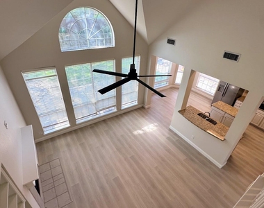 8813 Arbor Creek Lane - Photo Thumbnail 30