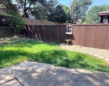 8813 Arbor Creek Lane - Photo Thumbnail 34