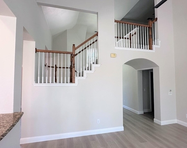 8813 Arbor Creek Lane - Photo Thumbnail 5