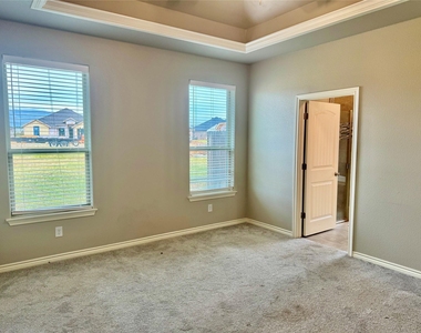 3313 Windcrest Drive - Photo Thumbnail 10