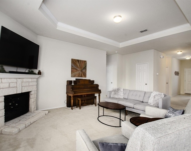 3124 Walker Creek Drive - Photo Thumbnail 11