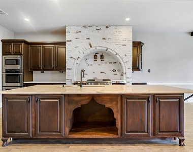 6115 Palo Pinto Avenue - Photo Thumbnail 13