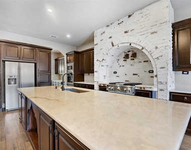 6115 Palo Pinto Avenue - Photo Thumbnail 10