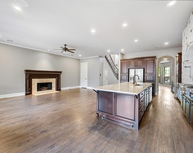 6115 Palo Pinto Avenue - Photo Thumbnail 9