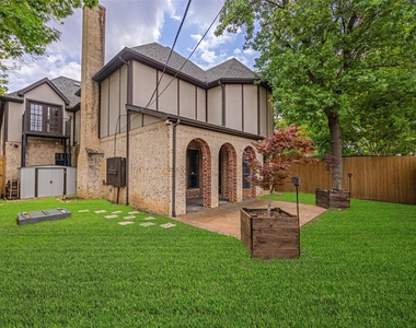 6115 Palo Pinto Avenue - Photo Thumbnail 31