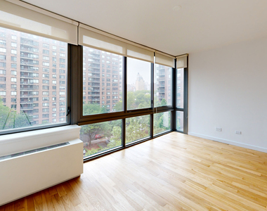 808 Columbus Ave - Photo Thumbnail 3