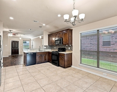 5412 Austin Ridge Drive - Photo Thumbnail 11