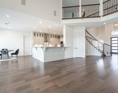 4109 Frontera Vista Drive - Photo Thumbnail 8