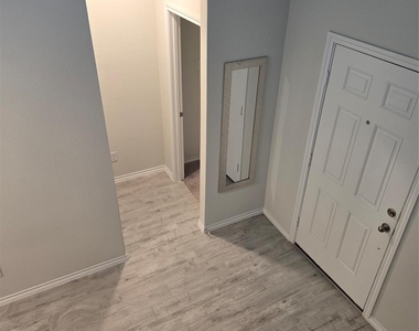 3013 Apple Creek Avenue - Photo Thumbnail 1