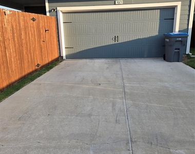 3013 Apple Creek Avenue - Photo Thumbnail 27