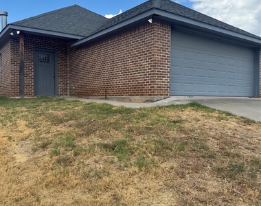 2923 River Ridge Court - Photo Thumbnail 1