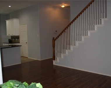 11706 La Grange Drive - Photo Thumbnail 12