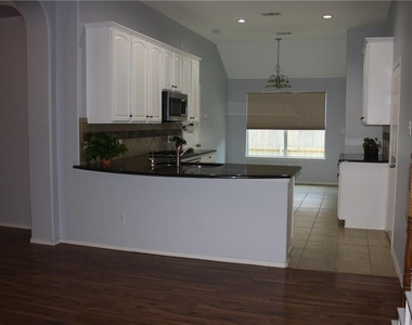 11706 La Grange Drive - Photo Thumbnail 11