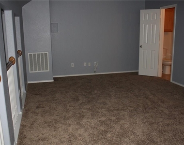 11706 La Grange Drive - Photo Thumbnail 17
