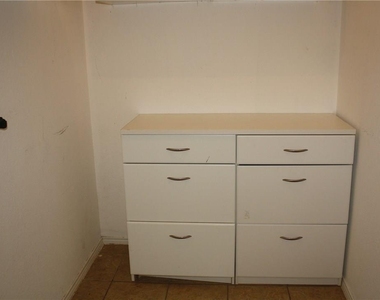 11706 La Grange Drive - Photo Thumbnail 32