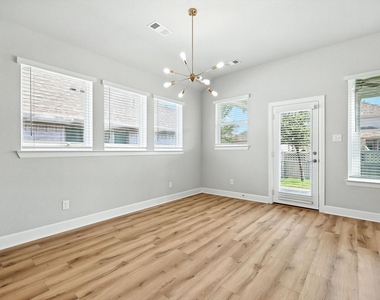 2521 Cobbler Street - Photo Thumbnail 9