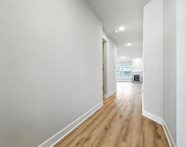 2521 Cobbler Street - Photo Thumbnail 6