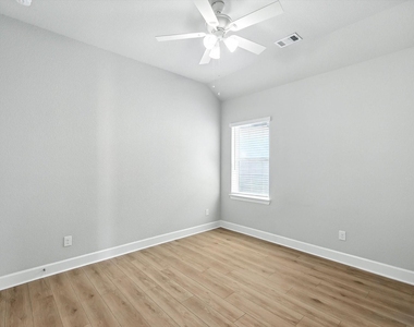 2521 Cobbler Street - Photo Thumbnail 21