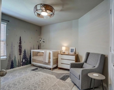 1404 Marble Street - Photo Thumbnail 10