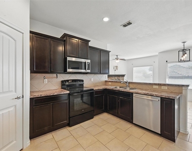 704 San Miguel Trail - Photo Thumbnail 3