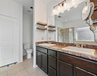 704 San Miguel Trail - Photo Thumbnail 8