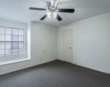 5757 E University Boulevard - Photo Thumbnail 5