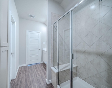 2720 Evergreen Trail - Photo Thumbnail 11