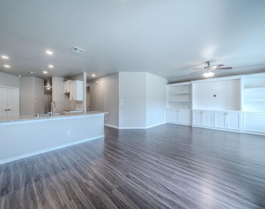 2720 Evergreen Trail - Photo Thumbnail 2