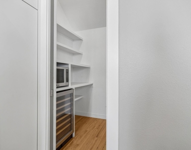 2630 Calvin Street - Photo Thumbnail 32