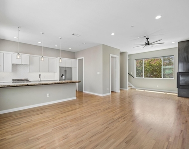 2630 Calvin Street - Photo Thumbnail 10