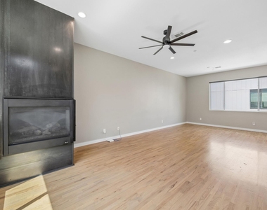 2630 Calvin Street - Photo Thumbnail 9