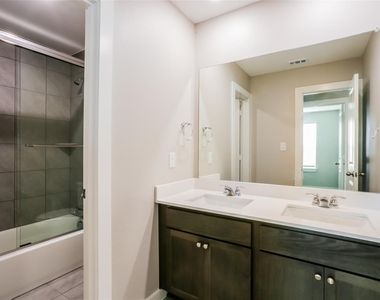 854 Summer Plum Way - Photo Thumbnail 2