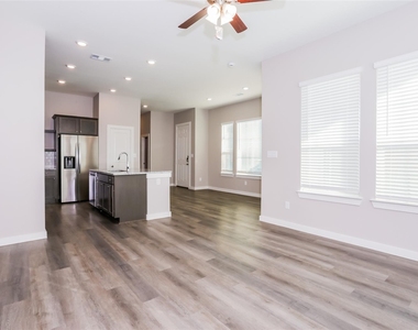 854 Summer Plum Way - Photo Thumbnail 8