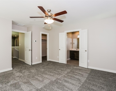 854 Summer Plum Way - Photo Thumbnail 11