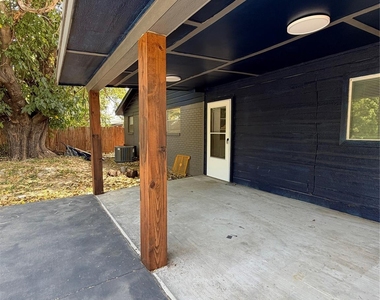 1621 Gill Street - Photo Thumbnail 12