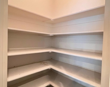 4505 Elderberry Street - Photo Thumbnail 8