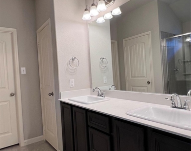 4505 Elderberry Street - Photo Thumbnail 21