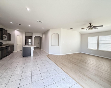 4505 Elderberry Street - Photo Thumbnail 13