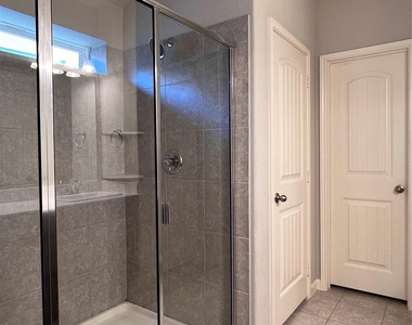 4505 Elderberry Street - Photo Thumbnail 20