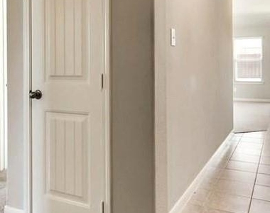 4505 Elderberry Street - Photo Thumbnail 2