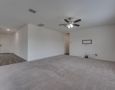 767 Camden Drive - Photo Thumbnail 22