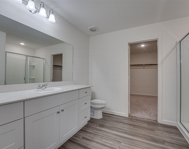 767 Camden Drive - Photo Thumbnail 27